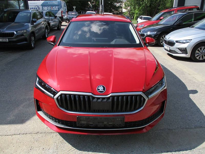 Škoda Superb Combi Selection 2,0TDI 110kW D - fotka 2 z 13