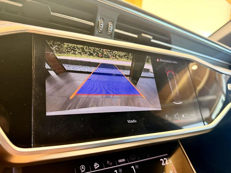 Audi A6 50 TDi quattro Tiptronic - fotka 17 z 37