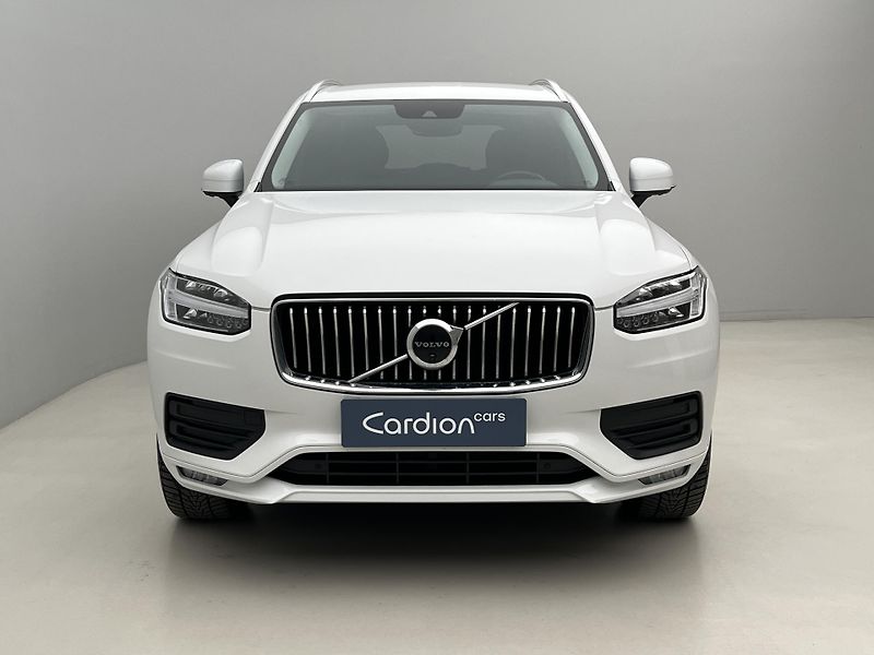 Volvo XC90 B5 AWD MOMENTUM AUT CZ - fotka 13 z 37