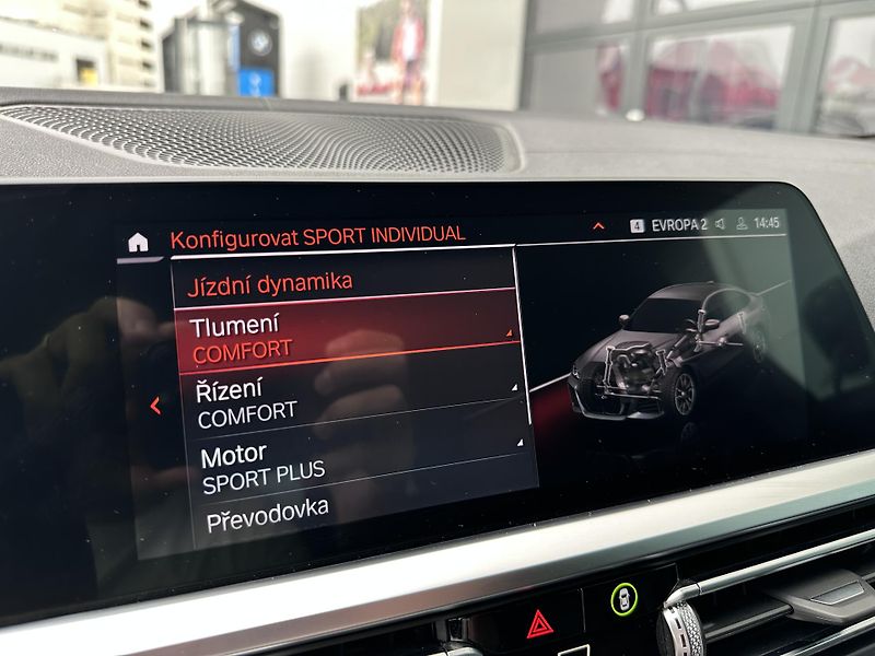 BMW Řada 4 M440i xDrive GranCoupé - fotka 21 z 29