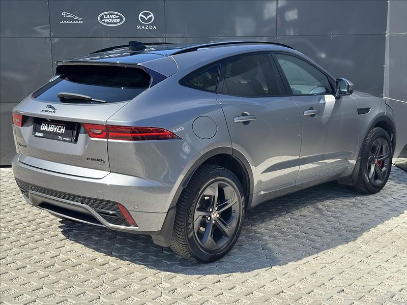 Jaguar E-Pace 1,5 P300e R-Dynamic SE AWD AT - fotka 7 z 34
