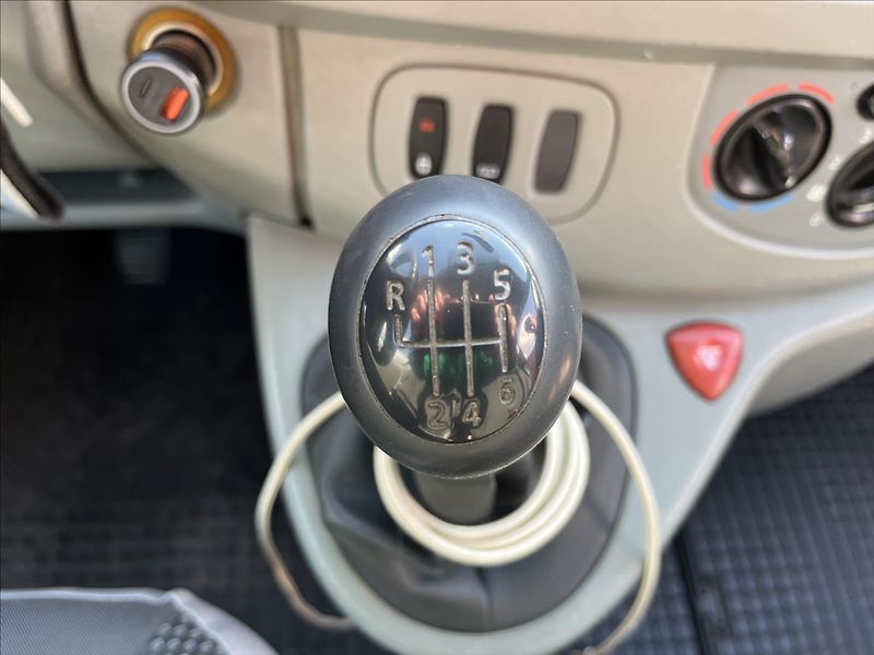 Opel Vivaro 2,5 CDTi 9.MÍST ROZVODY TAŽNÉ - fotka 19 z 37