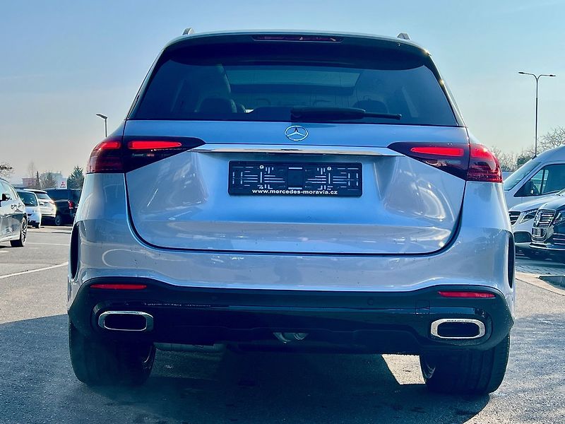 Mercedes-Benz GLE (2025) 450 d 4MATIC Edition 140 Years - fotka 4 z 32
