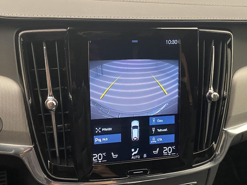 Volvo V90 B5 AWD R-DESIGN AUT CZ - fotka 51 z 53