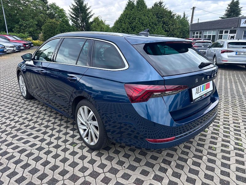 Škoda Octavia 2,0 TDI 110kW DSG Style - fotka 5 z 17