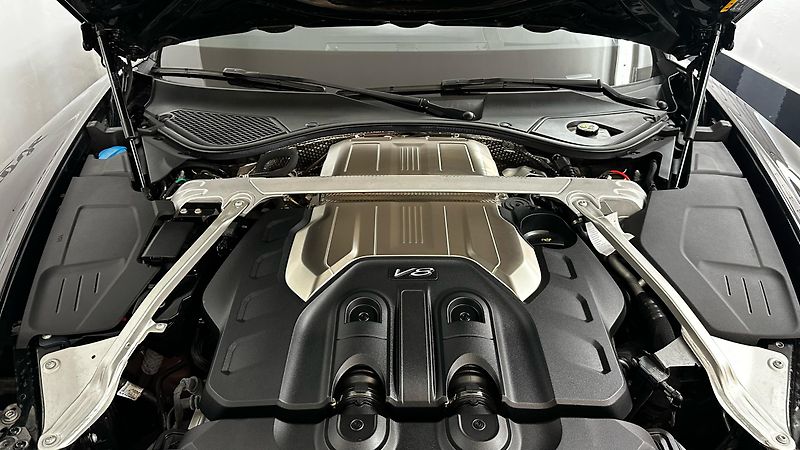 Bentley Continental GT S V8 / ZÁRUKA / TOP STAV  - fotka 46 z 49