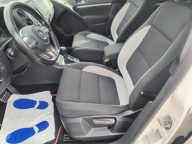 Volkswagen Tiguan (2013) 2.0 TDI 4X4 DSG 130KW R-LINE  - fotka 24 z 53