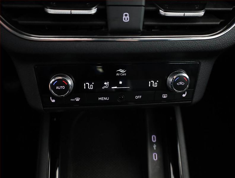 Škoda Scala (2023) Style 1.0 TSI, Serv.kniha - fotka 11 z 21