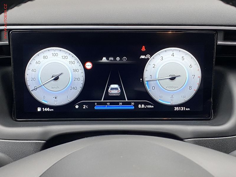 Hyundai Tucson (2022) 1.6 T-GDi 4x4, 1.maj,ČR - fotka 14 z 18