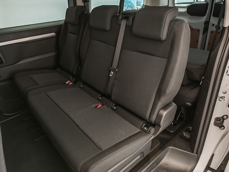 Toyota ProAce Verso 2.0L Diesel - 4x2 - 8 AT - L1 - fotka 10 z 24