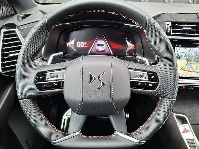 DS Automobiles DS7 (2026) PERFORMANCE LINE 1.5 BlueHDi - fotka 4 z 26