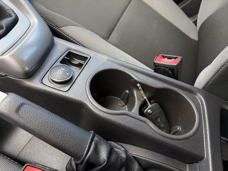 Ford Focus (2014) 1.6i 77 kW/park. senzor - fotka 16 z 19