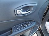 Jeep Compass 1.6Mjet Limited ČR 1maj. 33tis - náhled 20