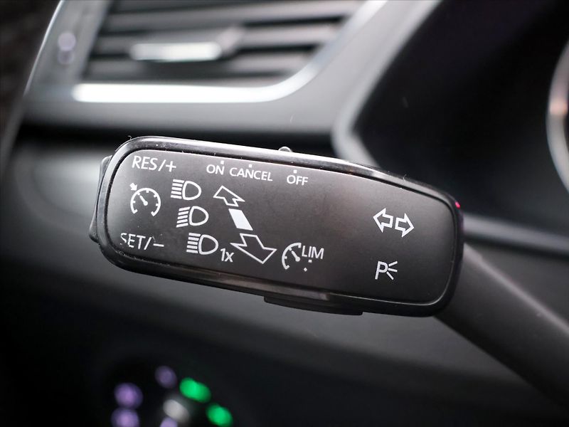 Škoda Superb 2.0 TDI 110kW Style Bi-Xenon - fotka 20 z 38