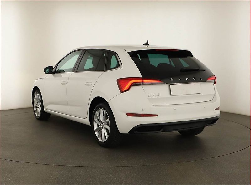 Škoda Scala (2020) 1.0 TSI, Tempomat - fotka 4 z 13