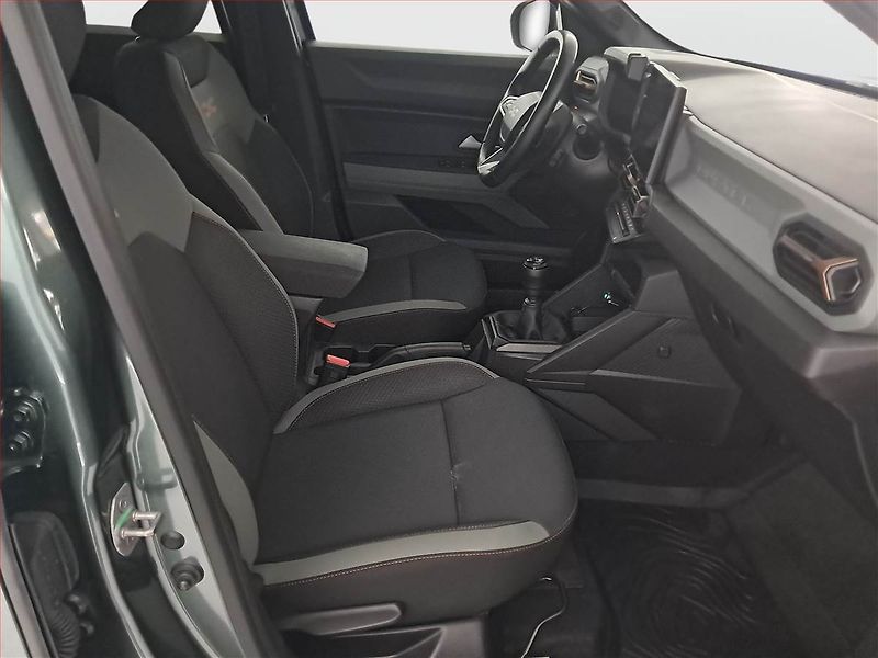 Dacia Duster (2024) 1.2 TCe - fotka 9 z 19