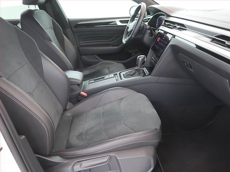 Volkswagen Arteon (2023) R-line 2.0 TDI - fotka 9 z 21