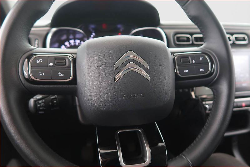 Citroën C3 (2024) Shine 1.2 PureTech, Serv.kniha - fotka 15 z 17