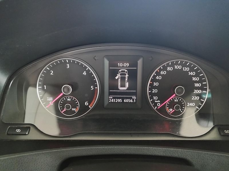 Volkswagen Caravelle (2012) 2,0TDI,LONG,9MÍST,TAŽ,ALU,SER. - fotka 19 z 35