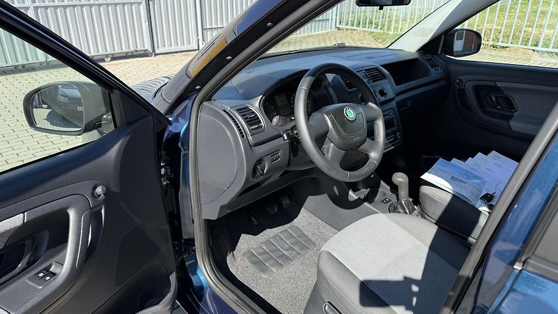 Škoda Fabia (2012) 1.2TSi*63kW*COOL-EDITION*1.MAJ - fotka 14 z 25