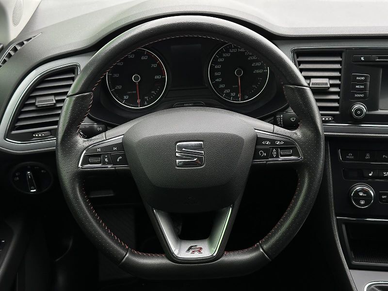Seat Leon 1.4TSi FR Combi 122PS Sunset F - fotka 19 z 39