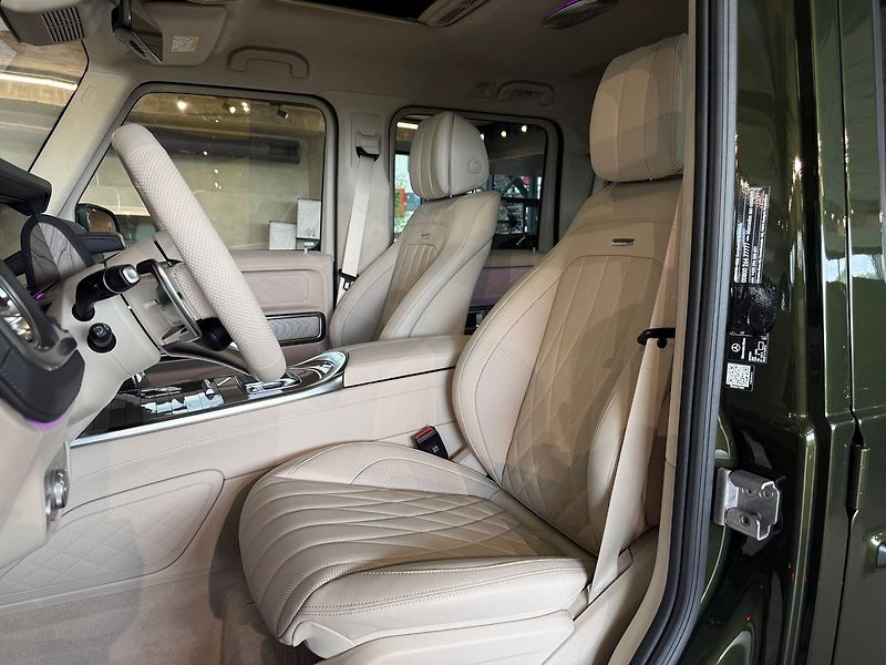 Mercedes-Benz Třídy G G63 AMG PERFORMANCE MANUFAKTUR - fotka 17 z 48