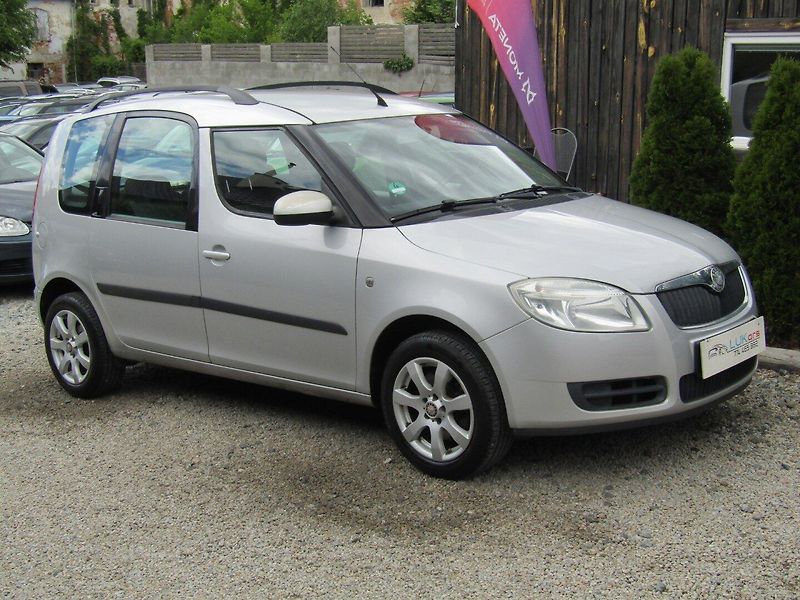 Škoda Roomster (2007) 1.6 16V 77kW - fotka 7 z 36