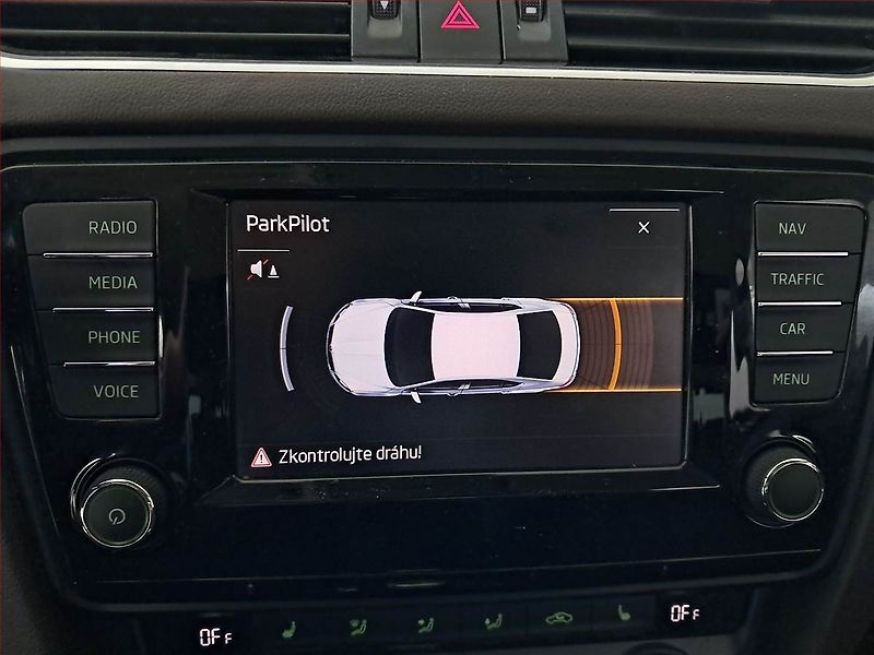 Škoda Octavia (2016) Laurin&Klement 2.0 TDI, 4X4 - fotka 21 z 28