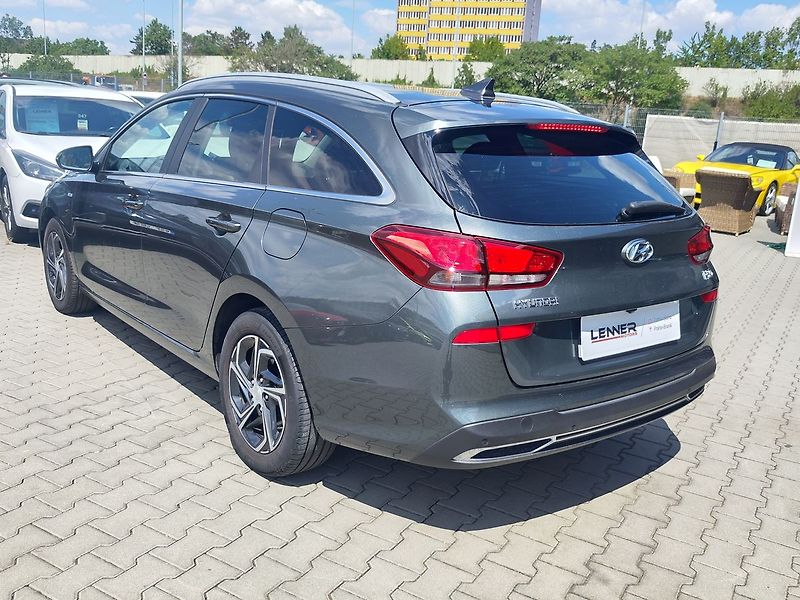 Hyundai i30 1.5 T-GDI/117kW Smart Navi - fotka 7 z 34
