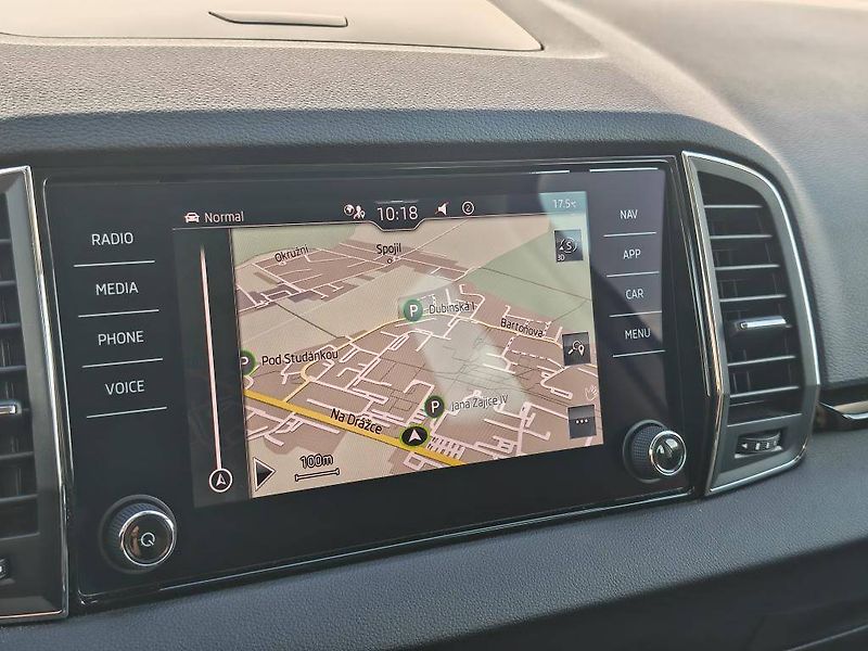 Škoda Karoq Style 7DSG 2,0 TDI - fotka 16 z 24