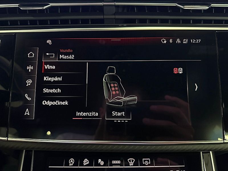 Audi Q8 50TDI QUATTRO S-LINE, WEBASTO, - fotka 24 z 38