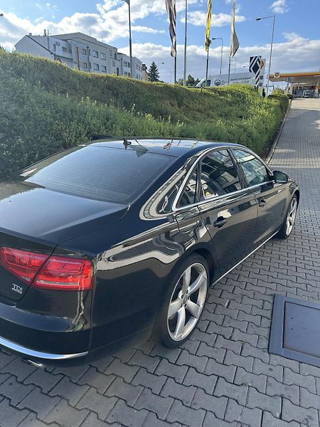 Audi A8 (2013) Design selection - fotka 6 z 18