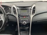 Hyundai i30 (2014) 1.6 CRDI, ČR, autoAC - náhled 12