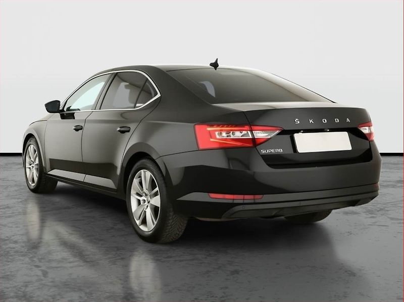 Škoda Superb (2019) 2.0 TDI, Automat, Navi - fotka 4 z 17