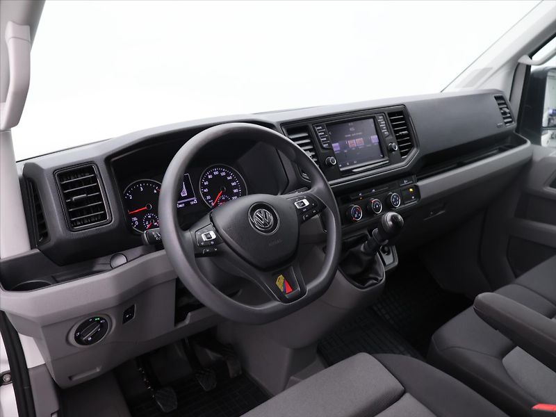 Volkswagen Crafter 2,0 TDI 103kW L2H2 DPH - fotka 26 z 34