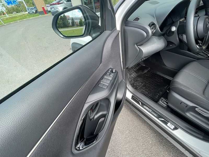 Toyota Yaris Cross 1.5 Hybrid 130k FWD Style - fotka 23 z 28