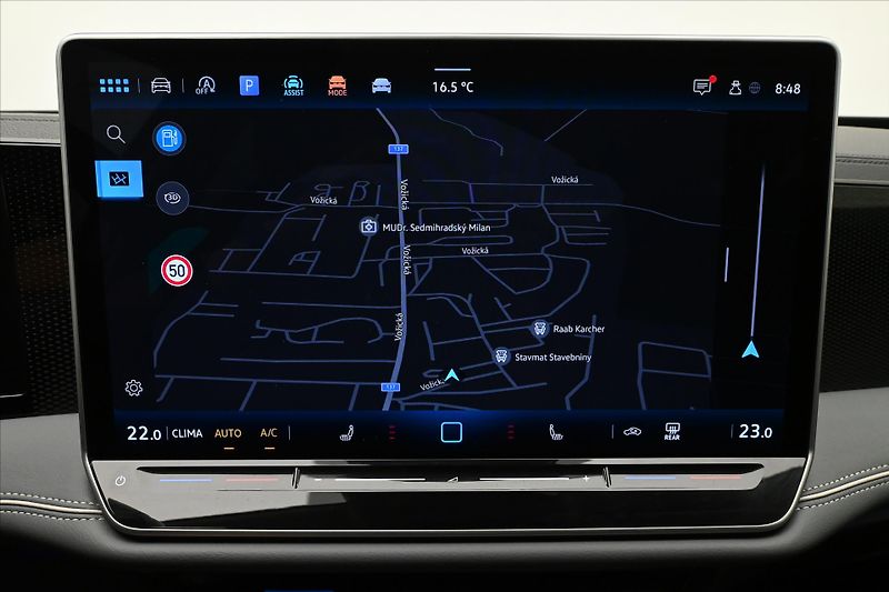 Volkswagen Passat 2,0 TDI 110 kW DSG Business Zá - fotka 21 z 33