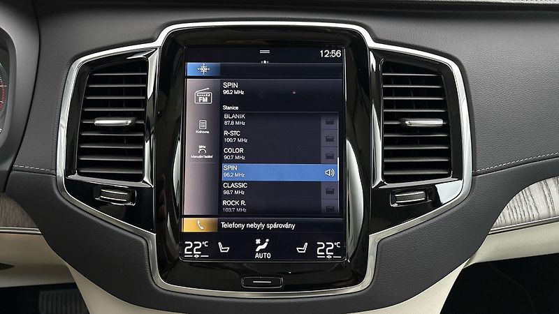 Volvo XC90 2.0 B5 AUT AWD Inscription - fotka 11 z 33