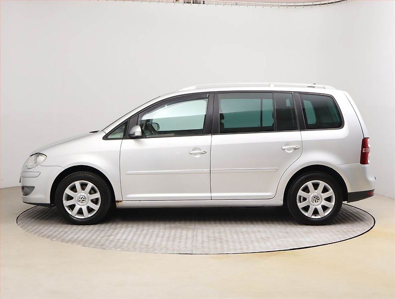 Volkswagen Touran (2007) 2.0 TDI, Tažné, CZ doklady - fotka 3 z 18