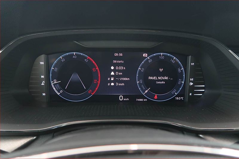 Škoda Octavia (2023) Ambition 2.0 TDI, ČR,1.maj - fotka 11 z 17