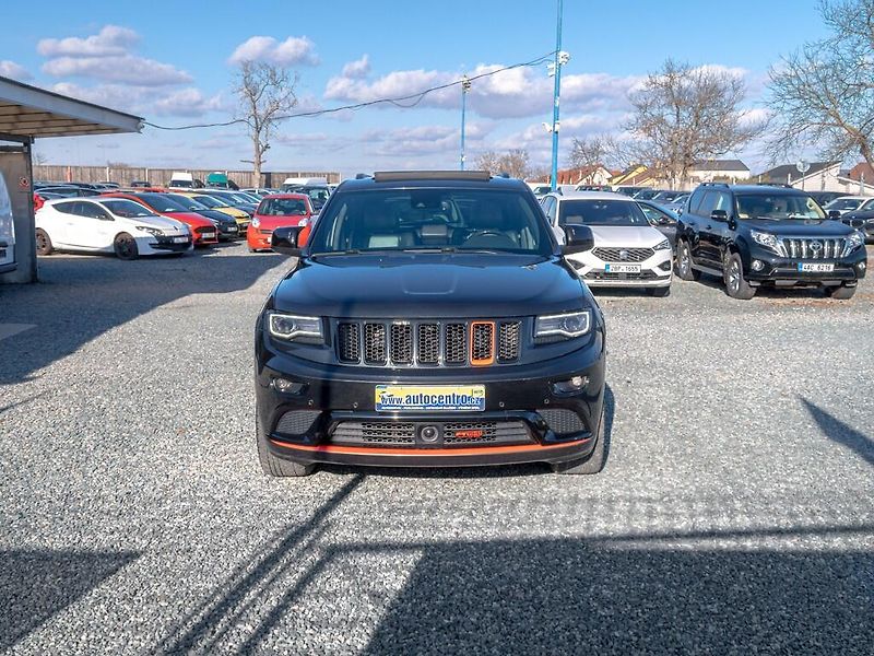 Jeep Grand Cherokee (2016) 3.0CRD 184KW - SUMMIT - fotka 2 z 53