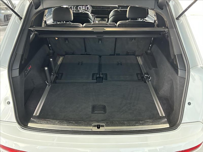 Audi Q7 3,0   50 TDI,QUATTRO,S-LINE - fotka 31 z 37