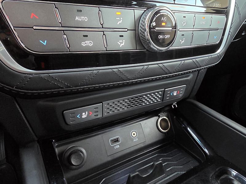 SsangYong Rexton 2.2-4x4-TAŽNÉ 3t-AUTOMAT - fotka 14 z 34