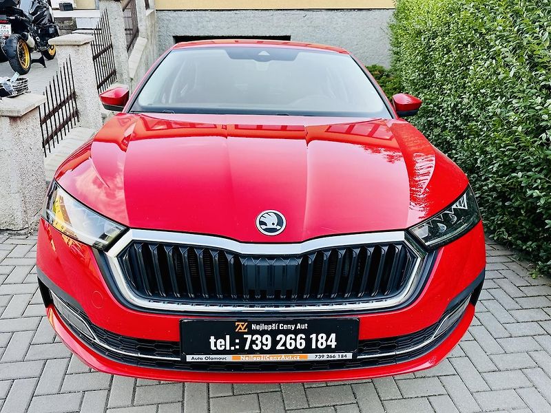Škoda Octavia (2023) 1.5TSi 110kW STYLE Koup.ČR  - fotka 2 z 16