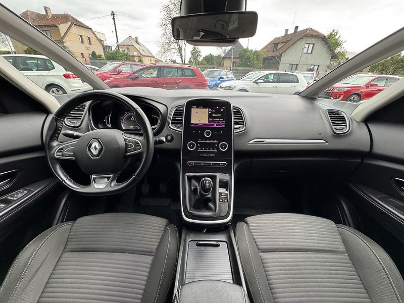Renault Scénic (2017) 1.5dCi Navi Digi Klima - fotka 6 z 45