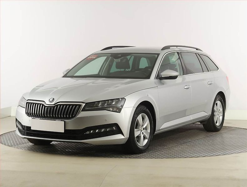 Škoda Superb (2022) Ambition 2.0 TDI, Automat - fotka 2 z 23