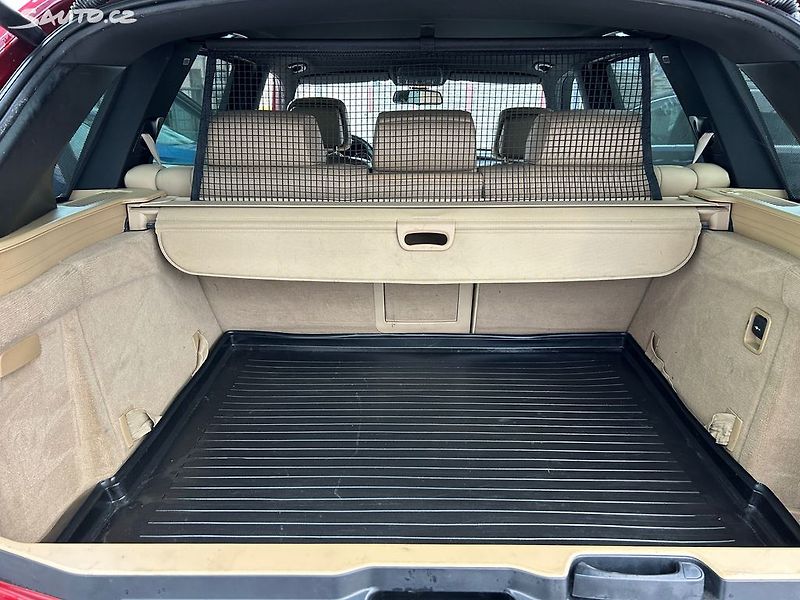 BMW X5 (2013) 3.0 D 180 KW - fotka 14 z 24