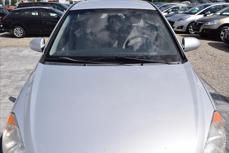 Hyundai Accent 1,4 i 71KW NOVÁ STK KLIMA - fotka 3 z 39