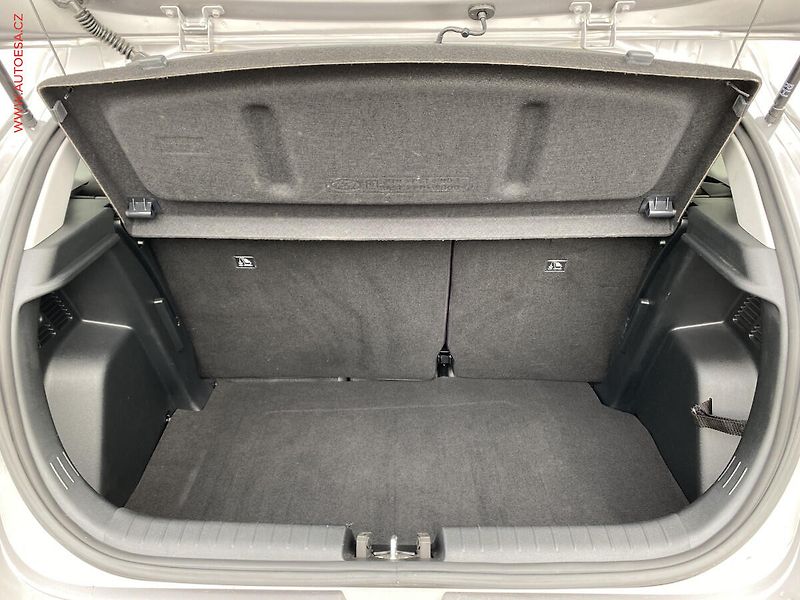 Hyundai i20 (2023) 1.0 T-GDi, 1.maj,ČR, Smart - fotka 7 z 21