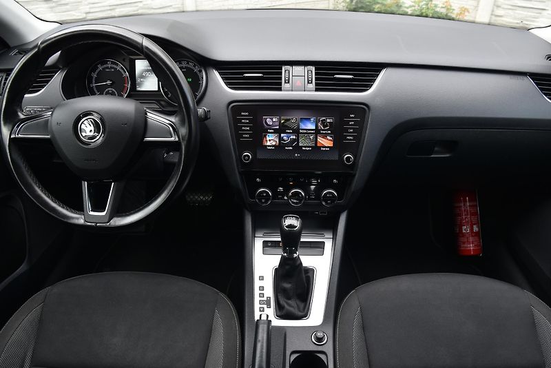 Škoda Octavia 1.5 TSi G-TEC,NAVI,TEMP,TAŽNÉ - fotka 36 z 45